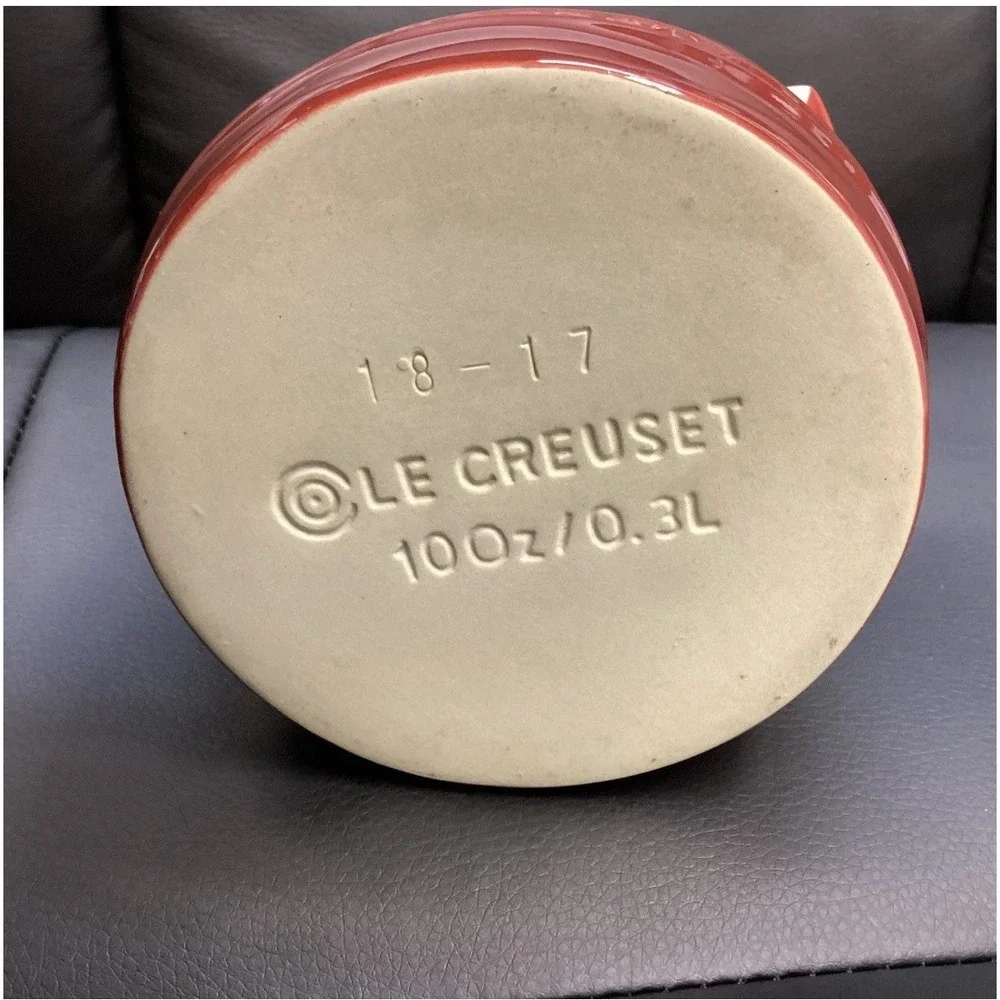 Le Creuset Red Stoneware Salt Pig 10oz 0.3L Kitchen Crock 18-17